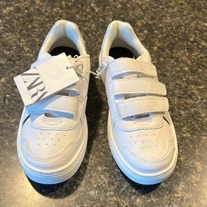 NWT Boys Zara Sneakers